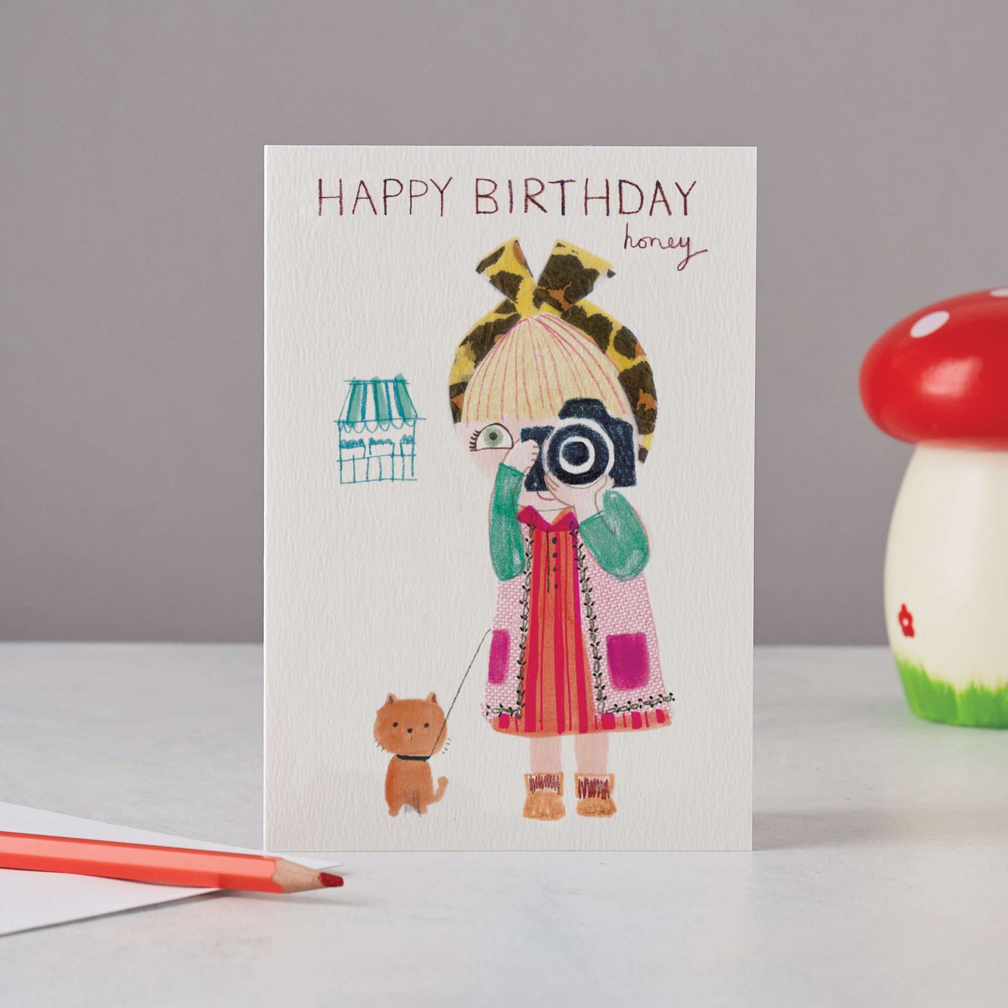 CAMERA GIRL CARD